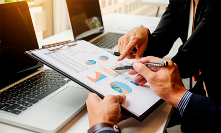 Especializacion trabajo finanzas guatemala